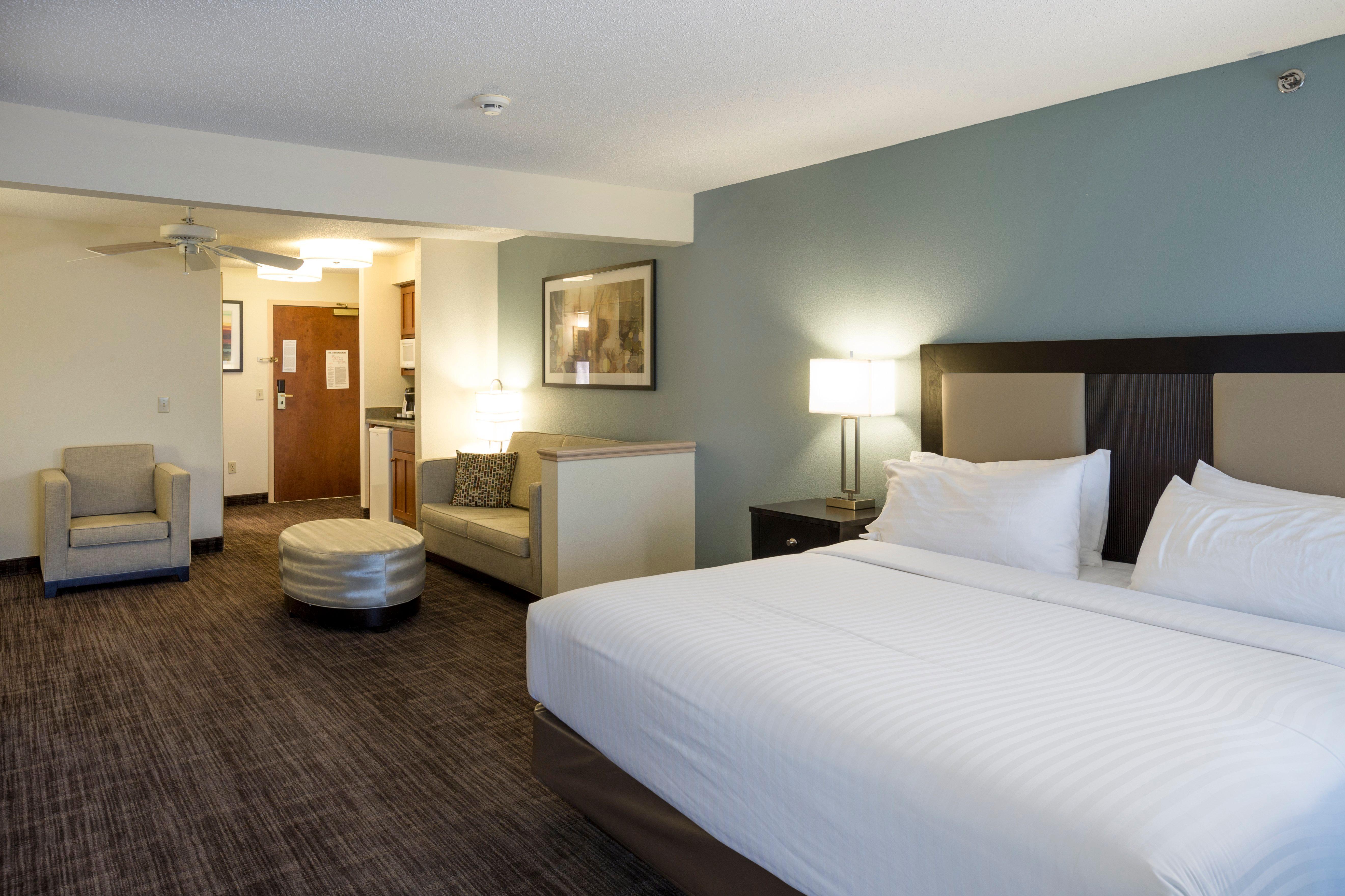 Holiday Inn Express Hotel & Suites-Saint Joseph By Ihg Exterior foto